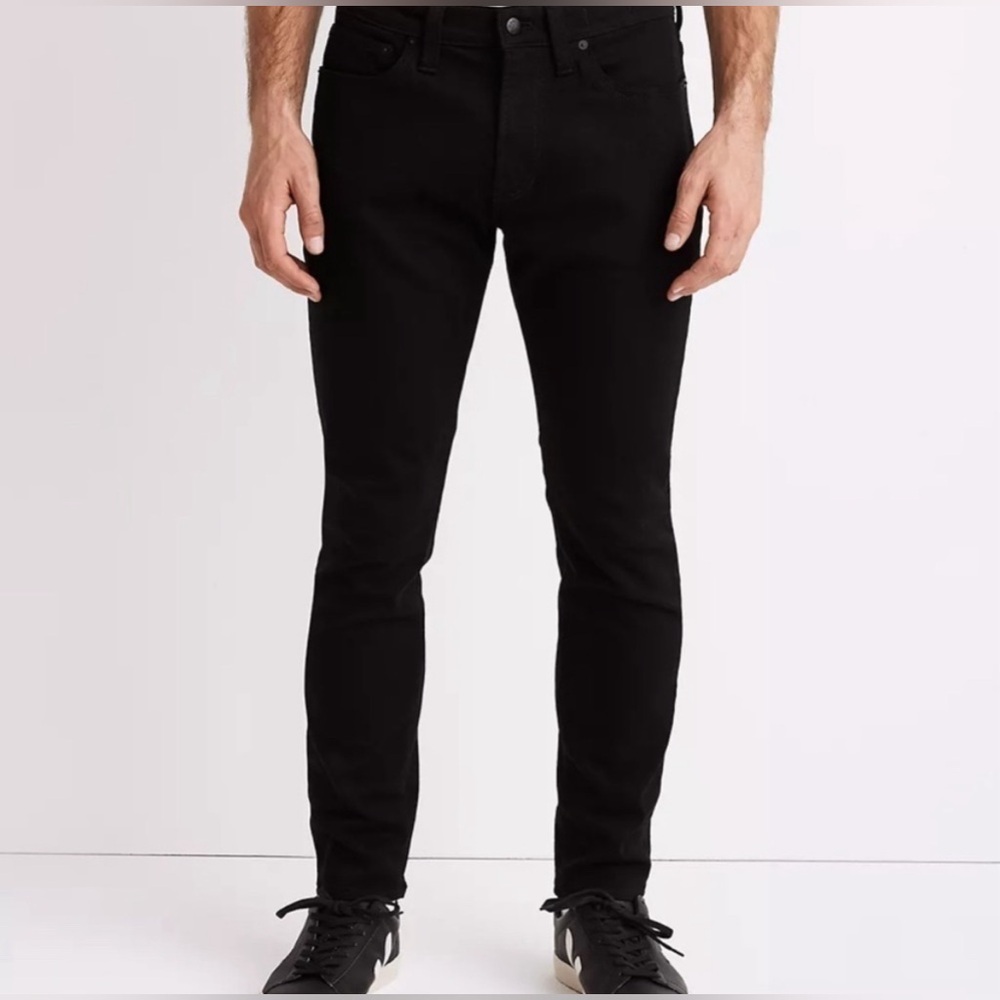 Madewell Athletic Slim Jeans Bainhart Wash COOLMAX Denim Edition Size 30/32. NWT